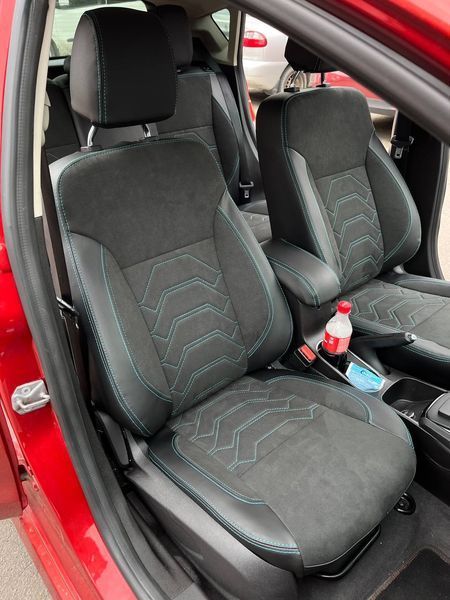 Чехлы для авто Ford Fiesta 8 2017-2024 32198272 фото