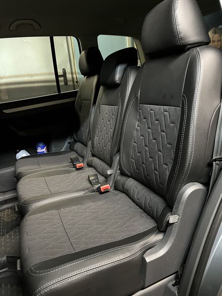 Чохли для авто Volkswagen Touran 2016-2024 32198651 фото