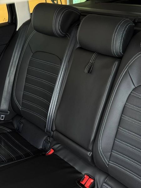 Чехлы для авто Volkswagen Passat B8 2014-2024 32198643 фото