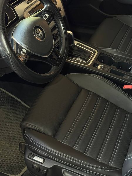 Чехлы для авто Volkswagen Passat B8 2014-2024 32198643 фото