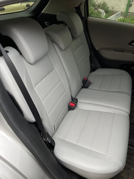 Чехлы для авто Honda H-RV 2015-2020 32198307 фото